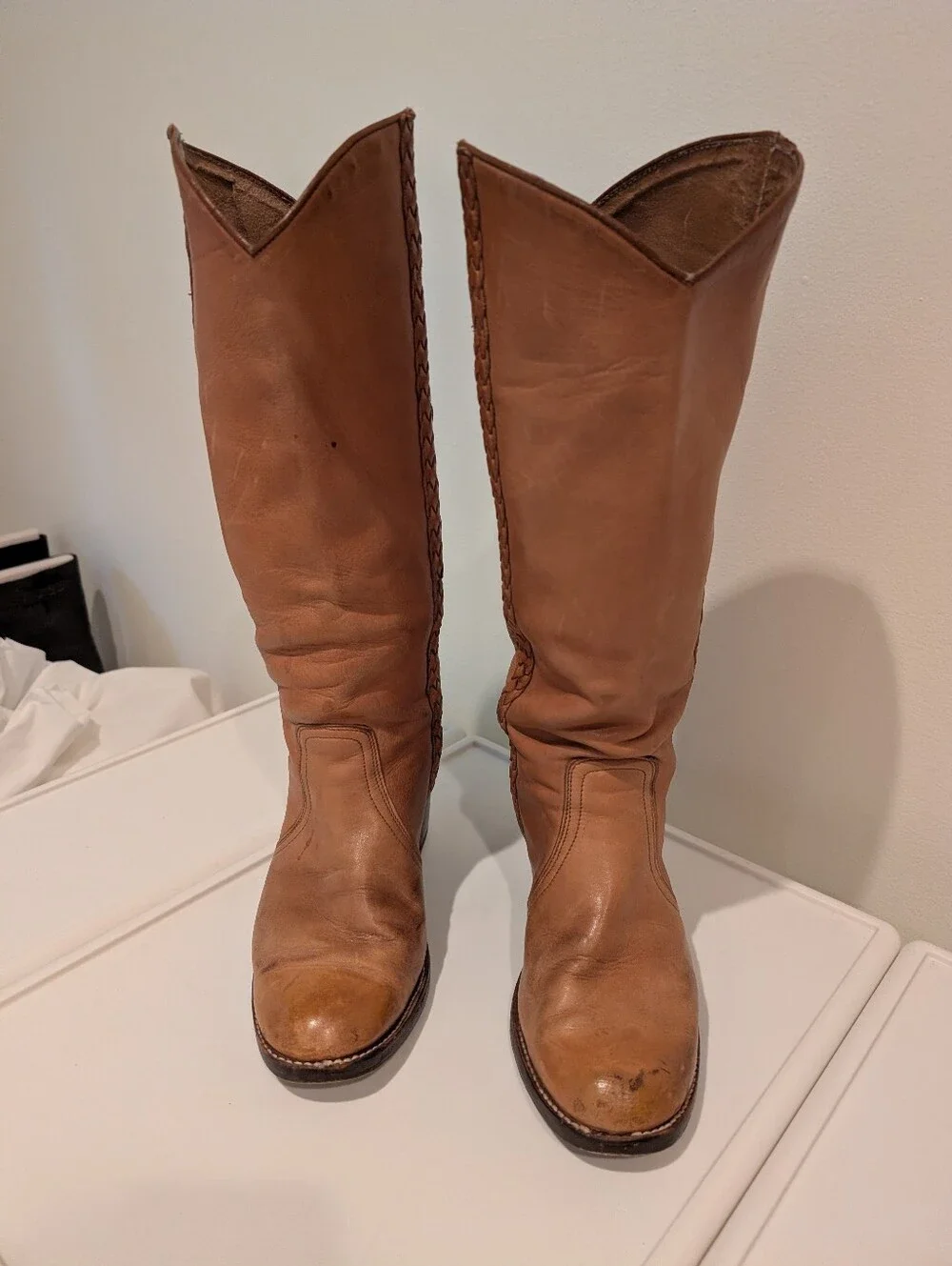 Vintage Frye Women's Leather Boots - Tan